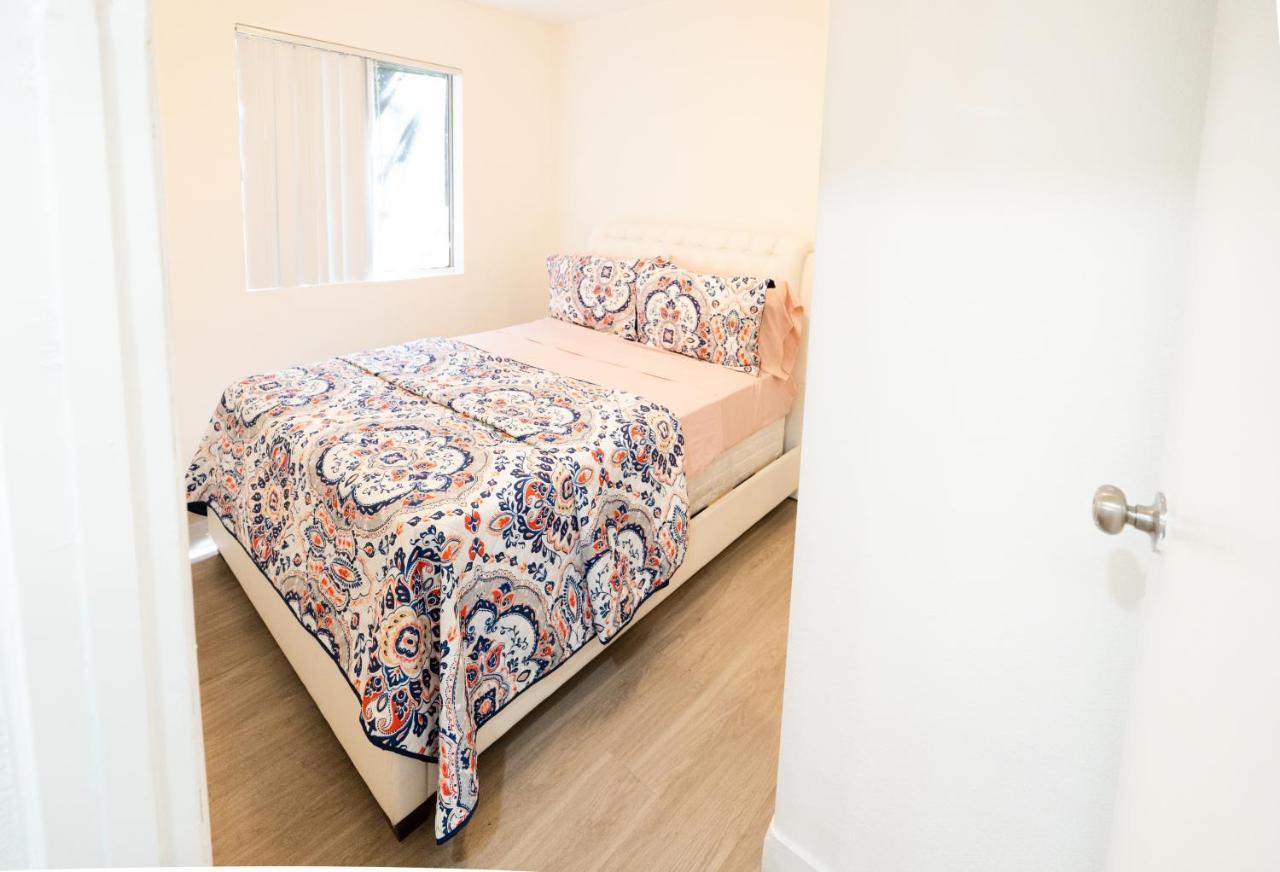 Cozy Small 2 Bedroom In Koreatown/Hollywood Los Angeles Kültér fotó